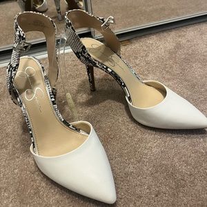 Jessica Simpson heels